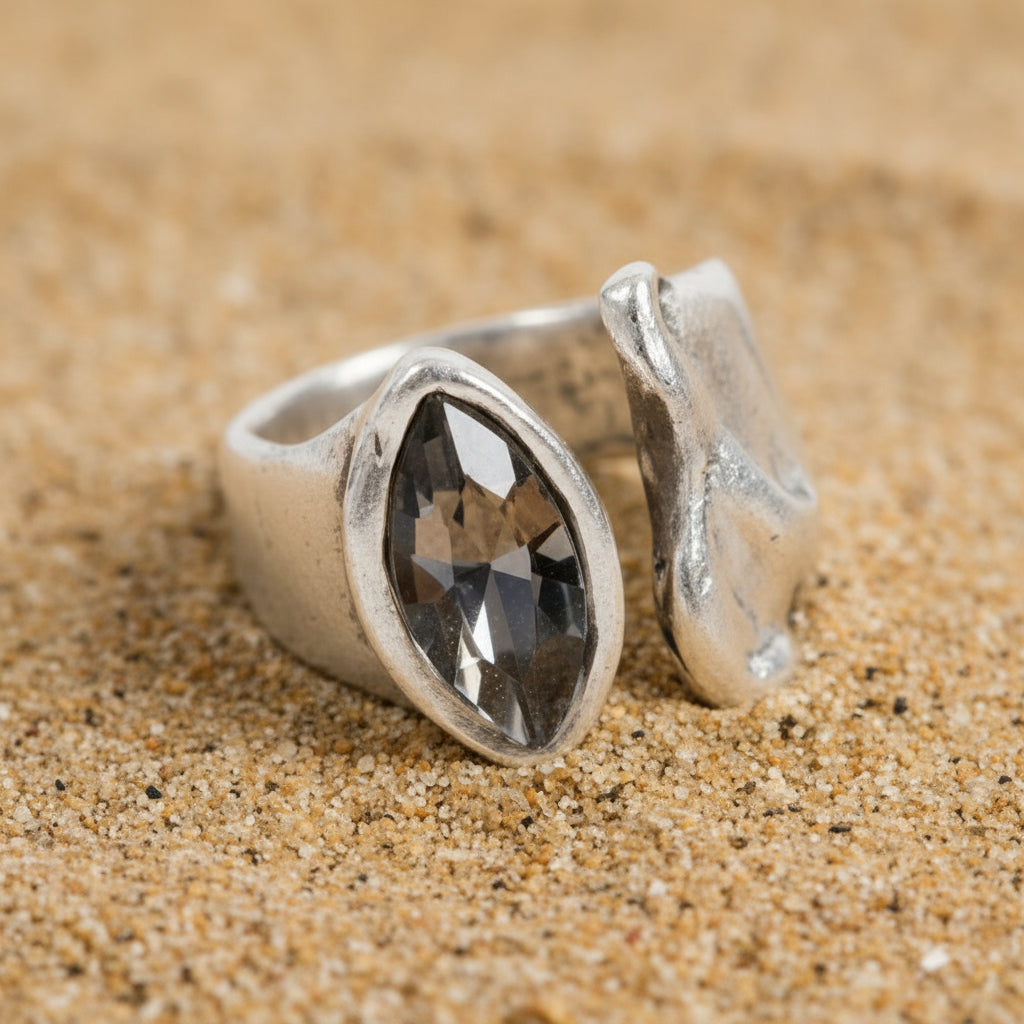 Silver Plated Ring with Gray Swarovski Cristal (6834)