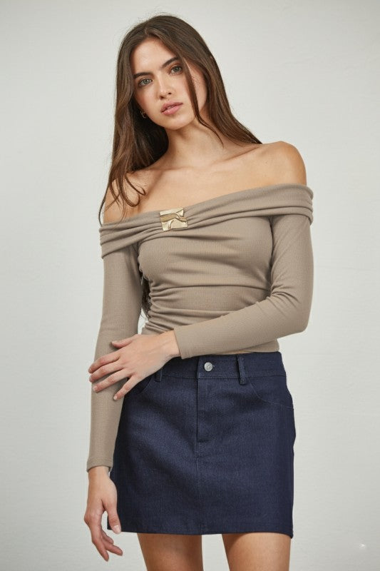 Aura Offshoulder Top front.